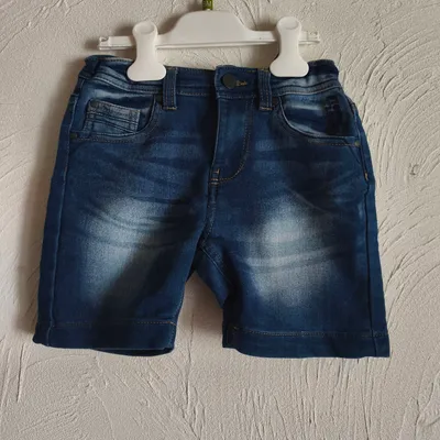 Short bleu 